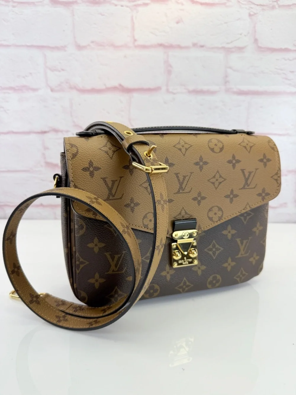 Louis Vuitton authentic louis